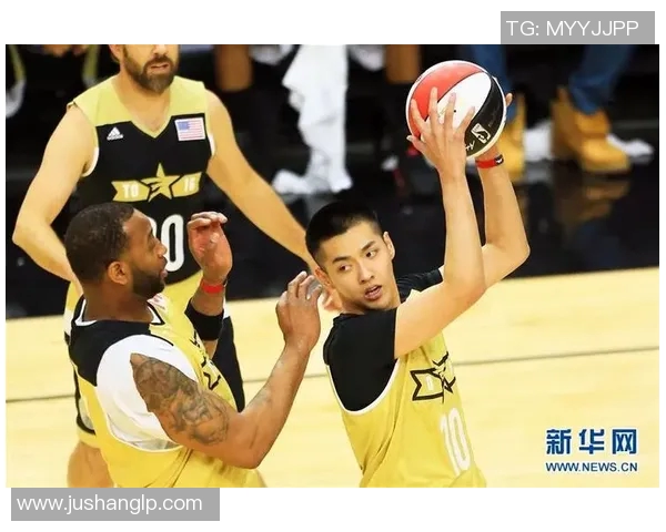 吴亦凡在明星赛篮球场上的精彩表现引发热议球迷期待他的下一步行动